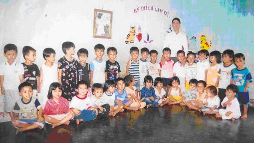 A kindergarten class in Hai Lang village, Quang Tri Province - sponsored by CRPCV